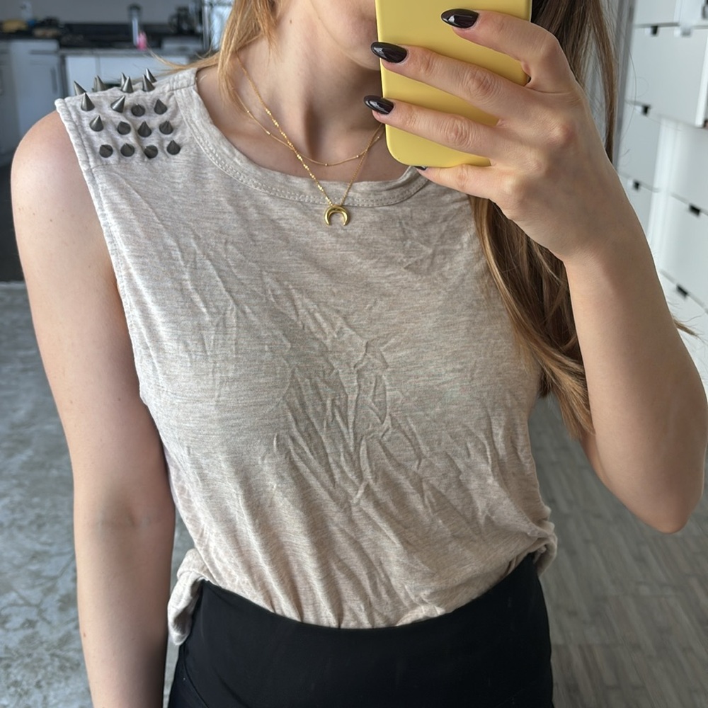 Forever 21 ivory cream wide strap tank top with sharp pointy studs